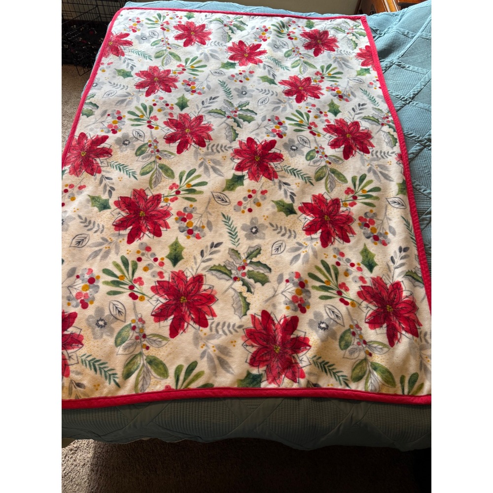 Better Homes & Gardens Poinsettia Oversized Sherpa Throw Blanket Christmas Red